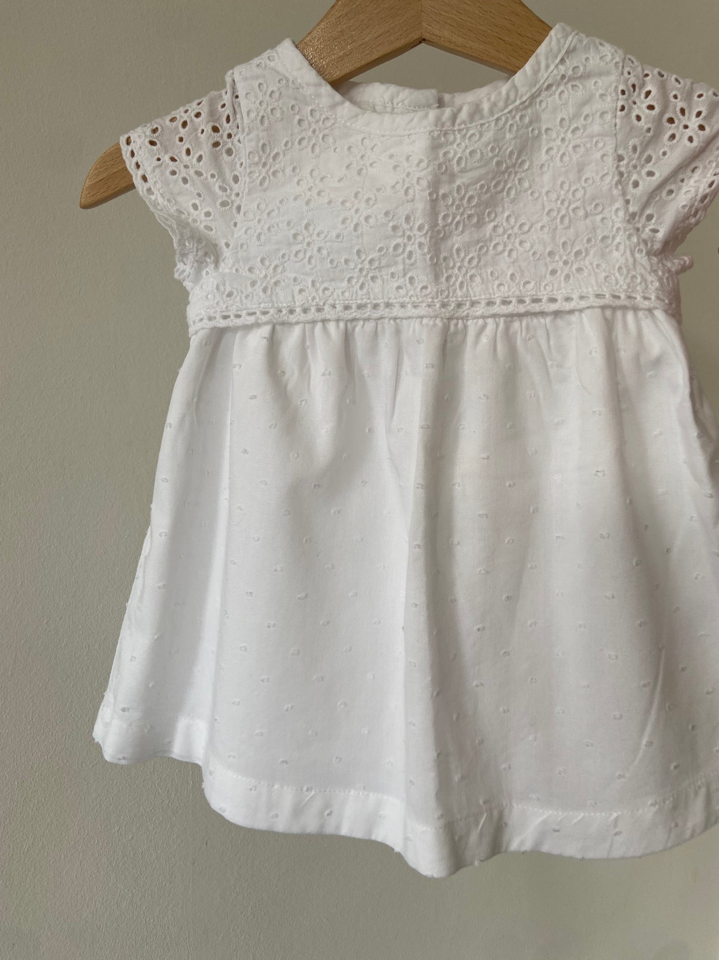 Dress 0-3 months
