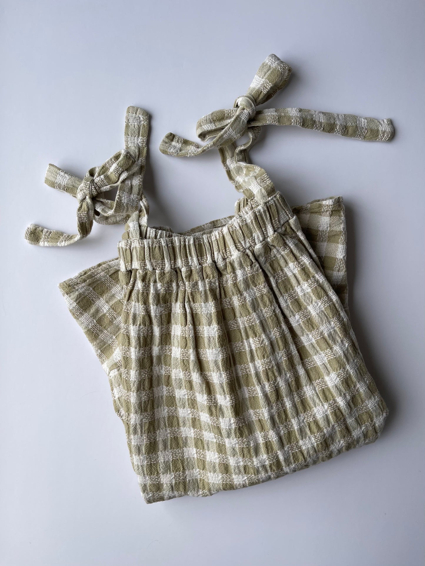 Dress 8-9 years