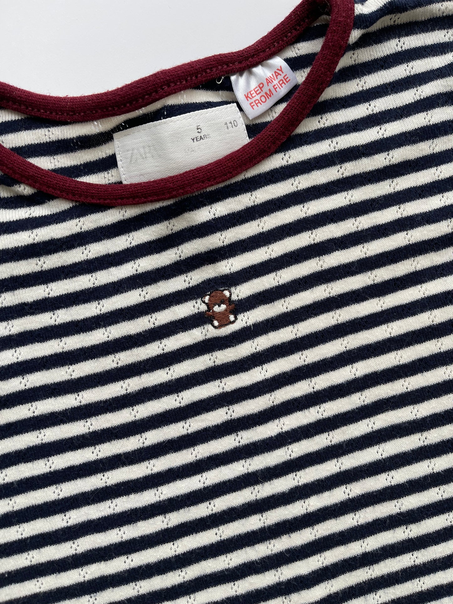 T shirt 4-5 years