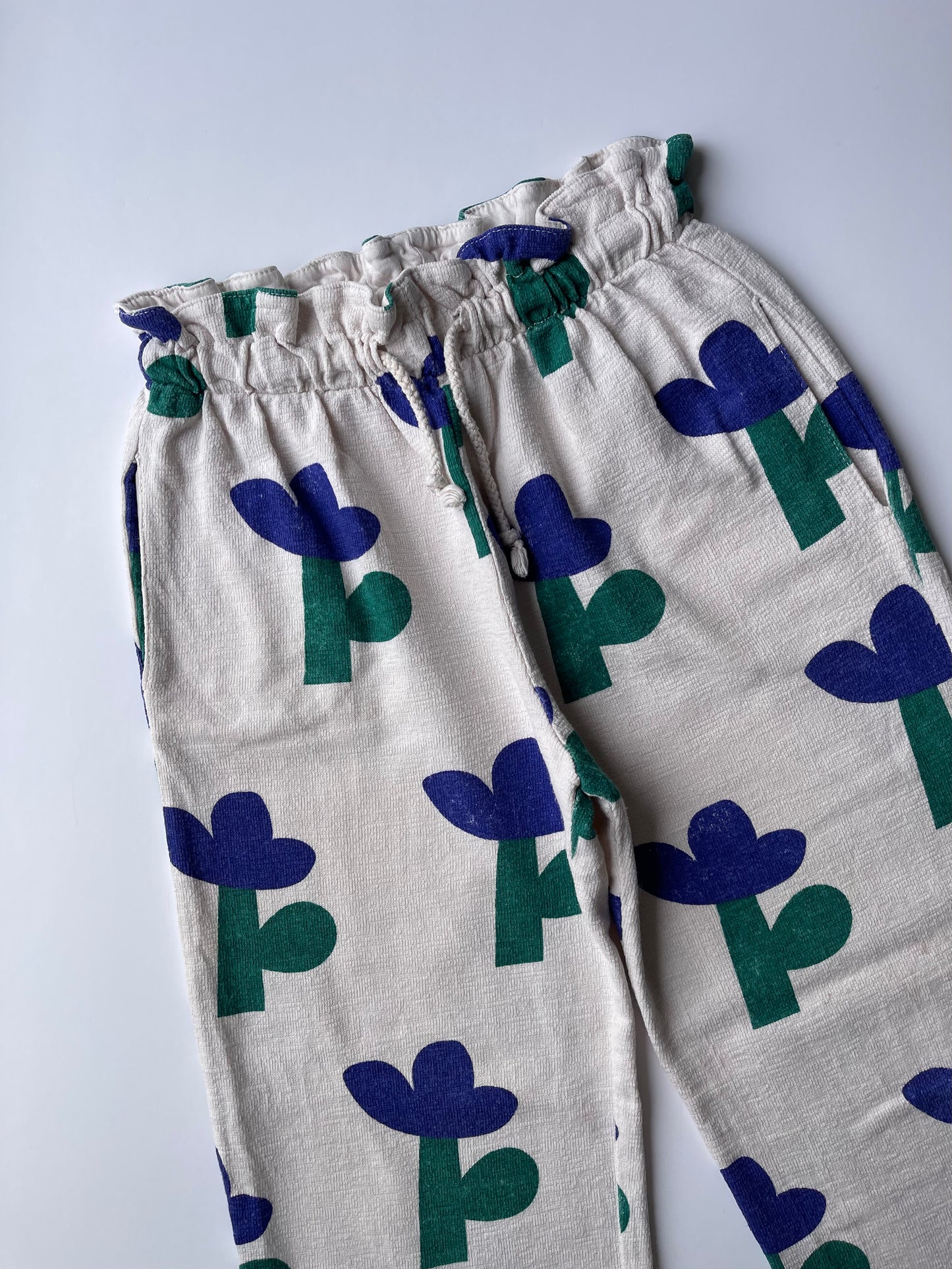Trousers 8-9 years