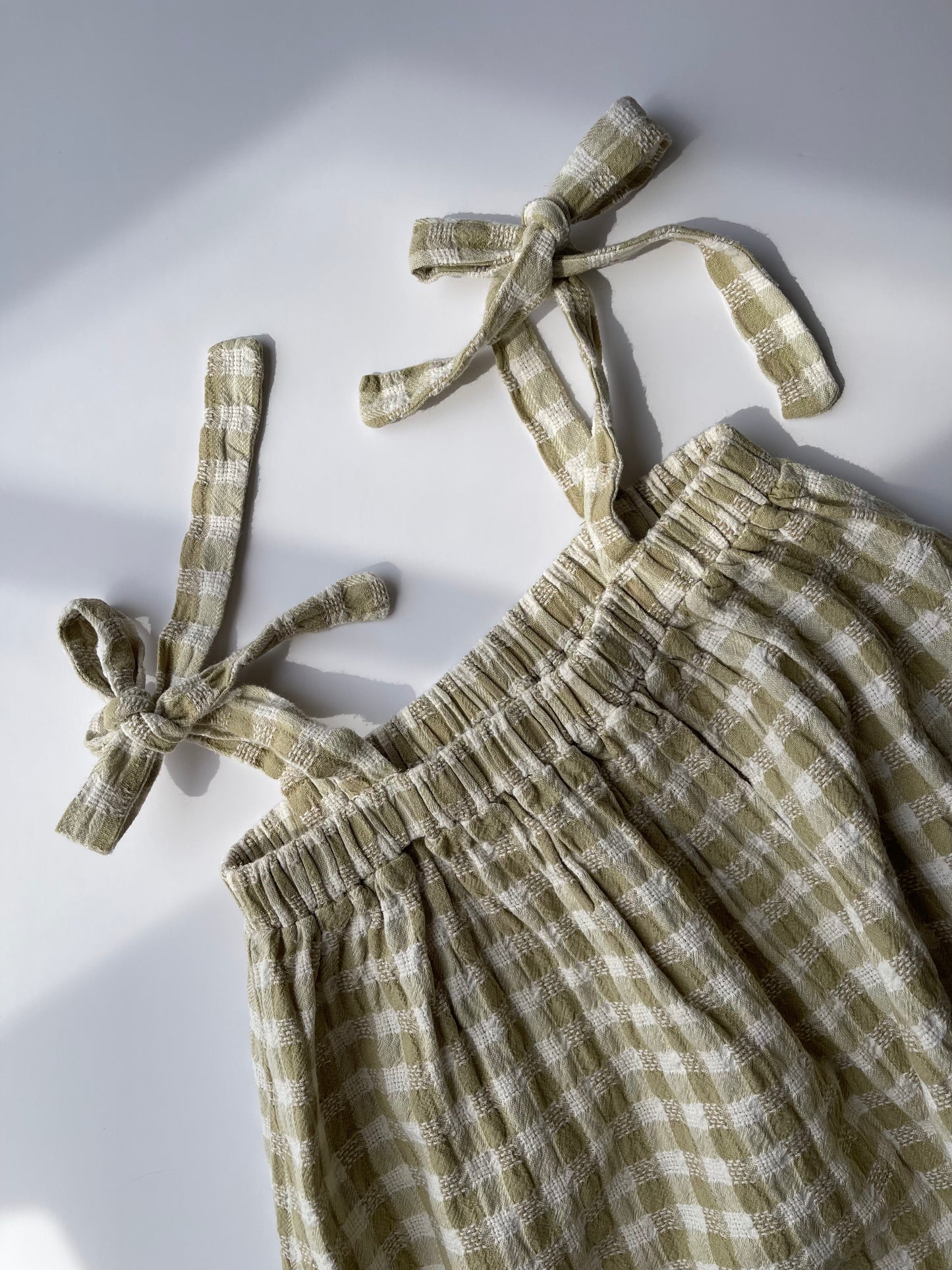 Dress 8-9 years